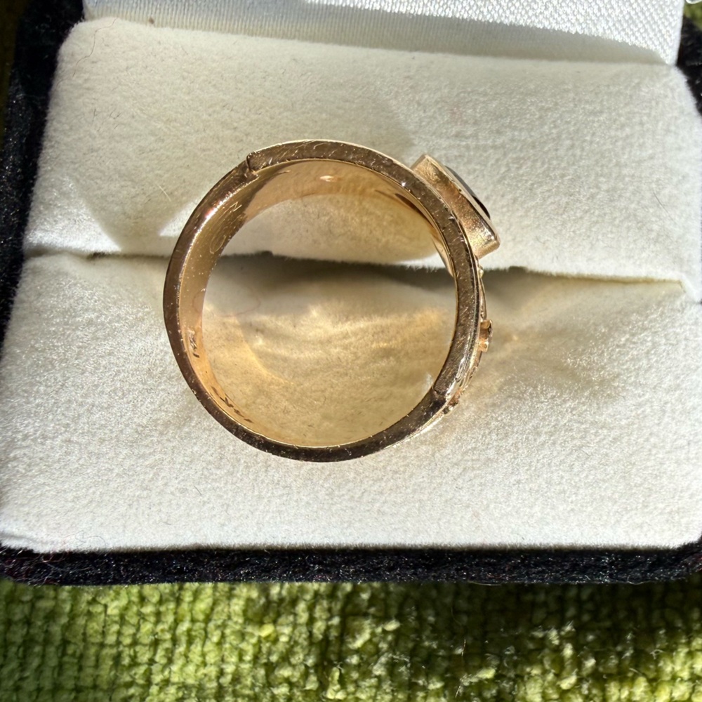 Vintage Gold Filigree Ring with Garnet Center & Diamond Accents - Picture 5 of 5